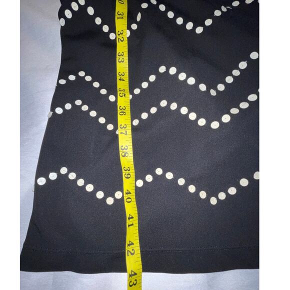 BCBG Maxazria Cocktail Dress - Size L - Has Built in Bra w/ Padding - Picture 7 of 9